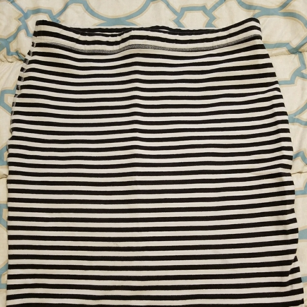 Striped skirt